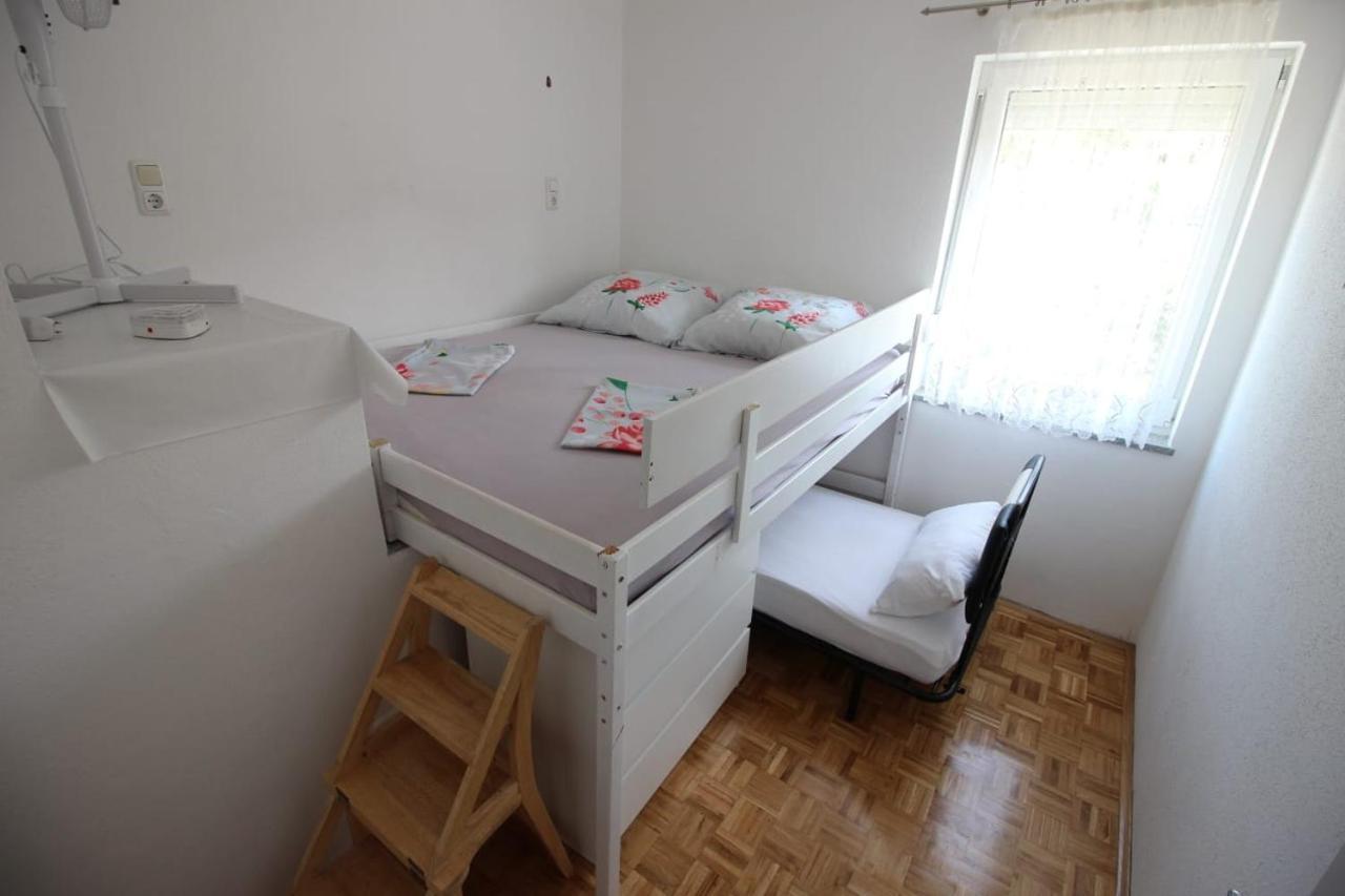 Apartmani Kramar Selce Zimmer foto
