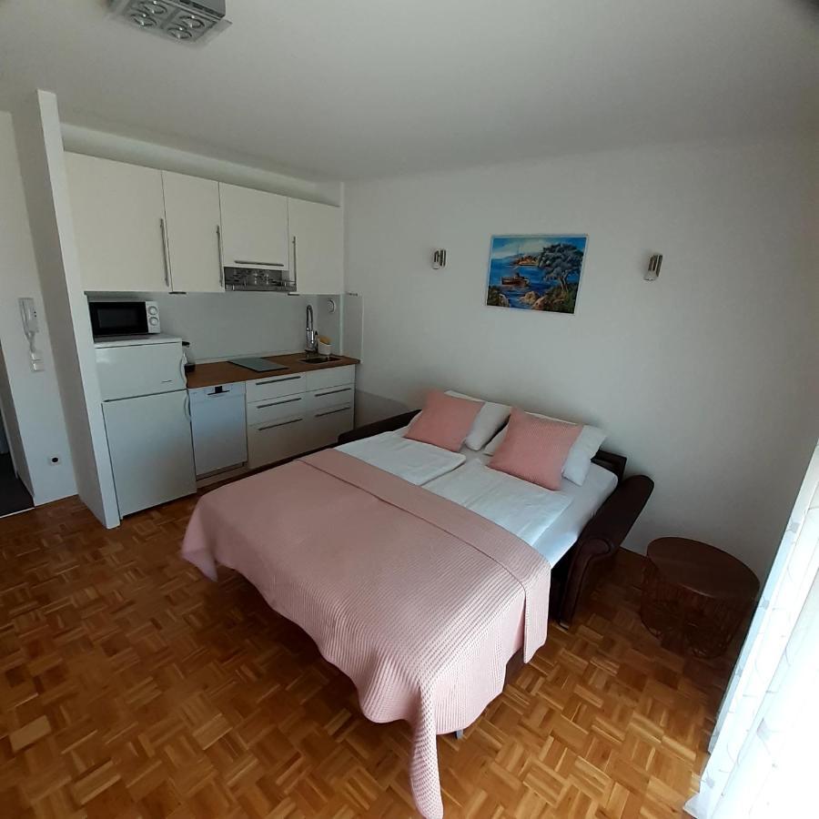 Apartmani Kramar Selce Exterior foto